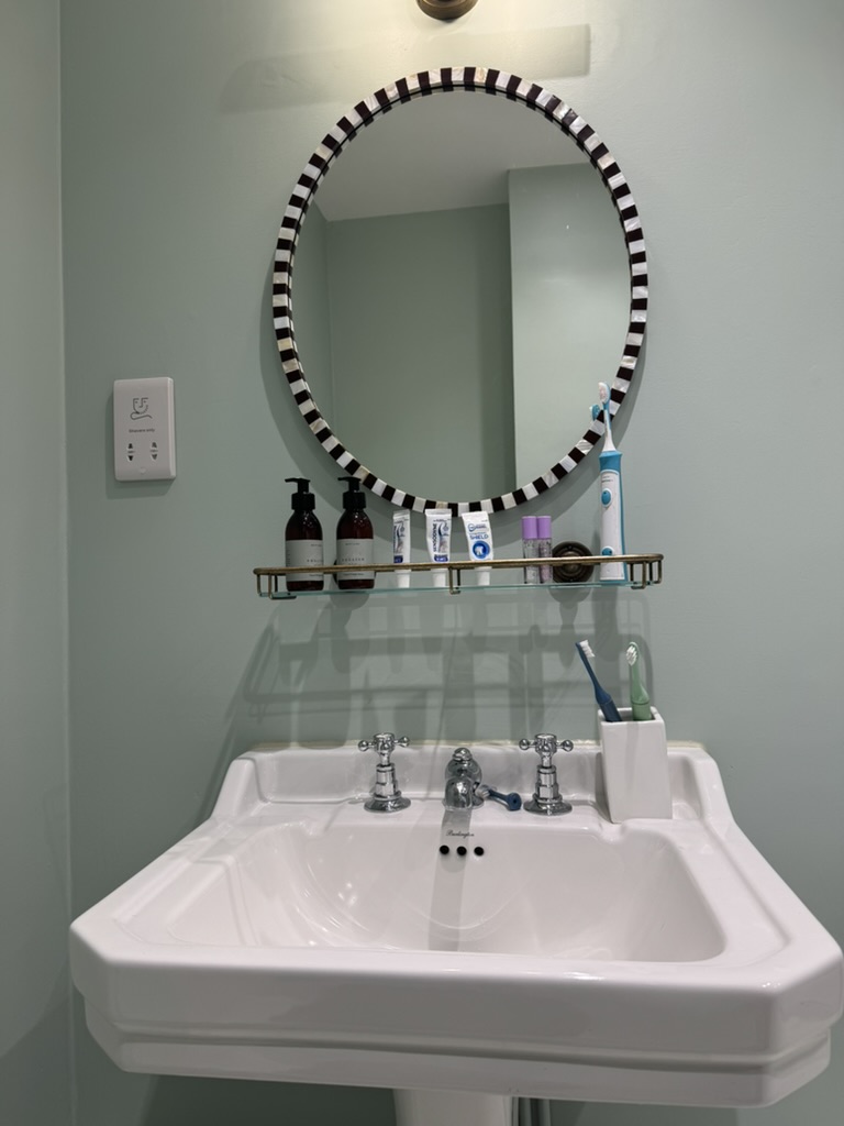 Hill End Contemporary Installation          -          Professional          plumbing          work          by          Rosebourne          Plumbing