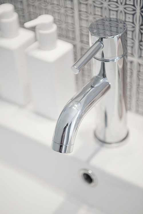 Contemporary Bathroom Ultimate - Graham Road, Hackney          -          Professional          plumbing          work          by          Rosebourne          Plumbing