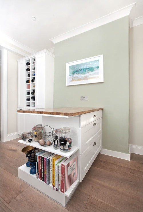 Traditional Kitchen Detail - Marmion Road, Clapham Junction          -          Professional          plumbing          work          by          Rosebourne          Plumbing